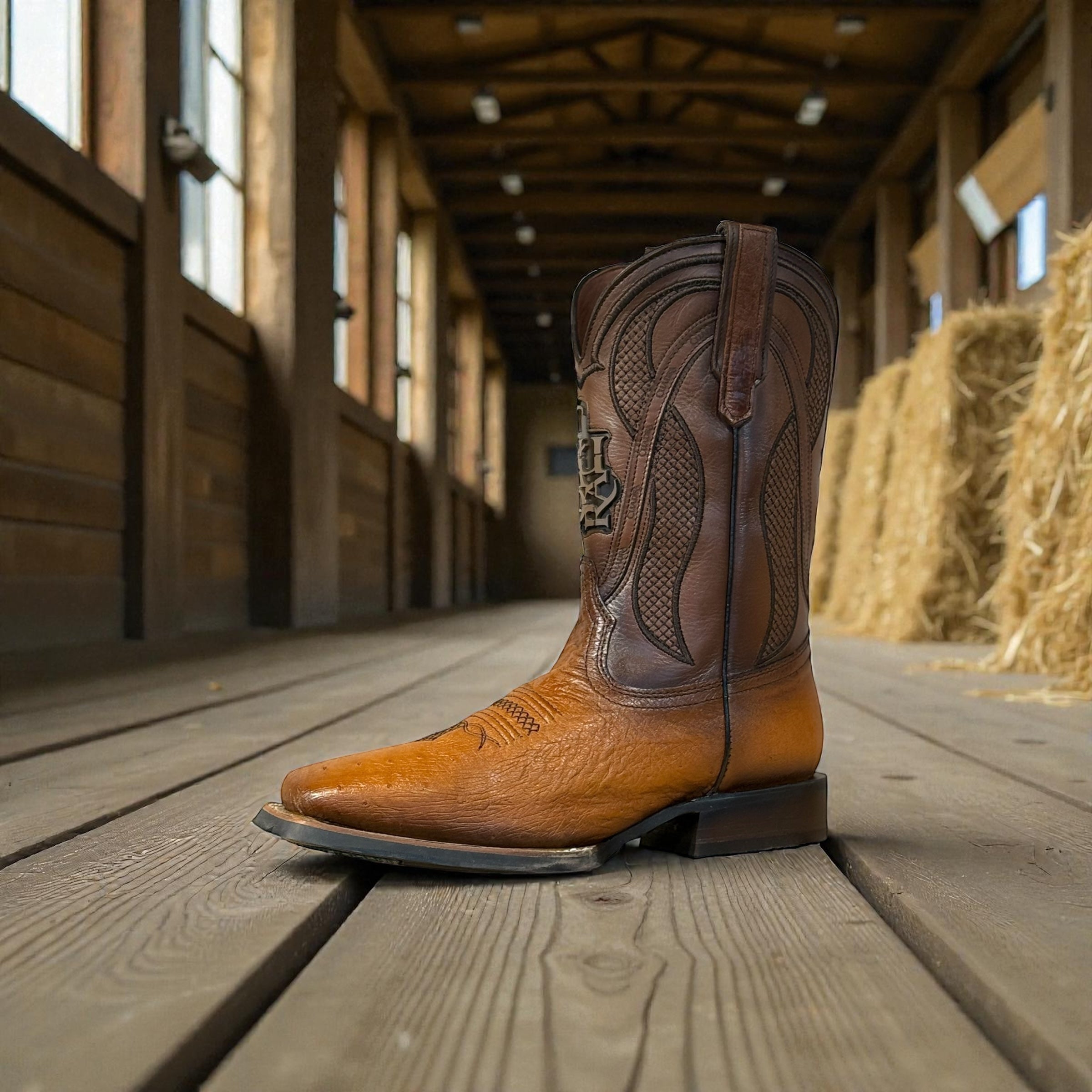 Humant ラム　square toe shoes Men Honey Ostrich Laser & Woven Square Toe – Wide (EE) – SEÑOR BOOTS