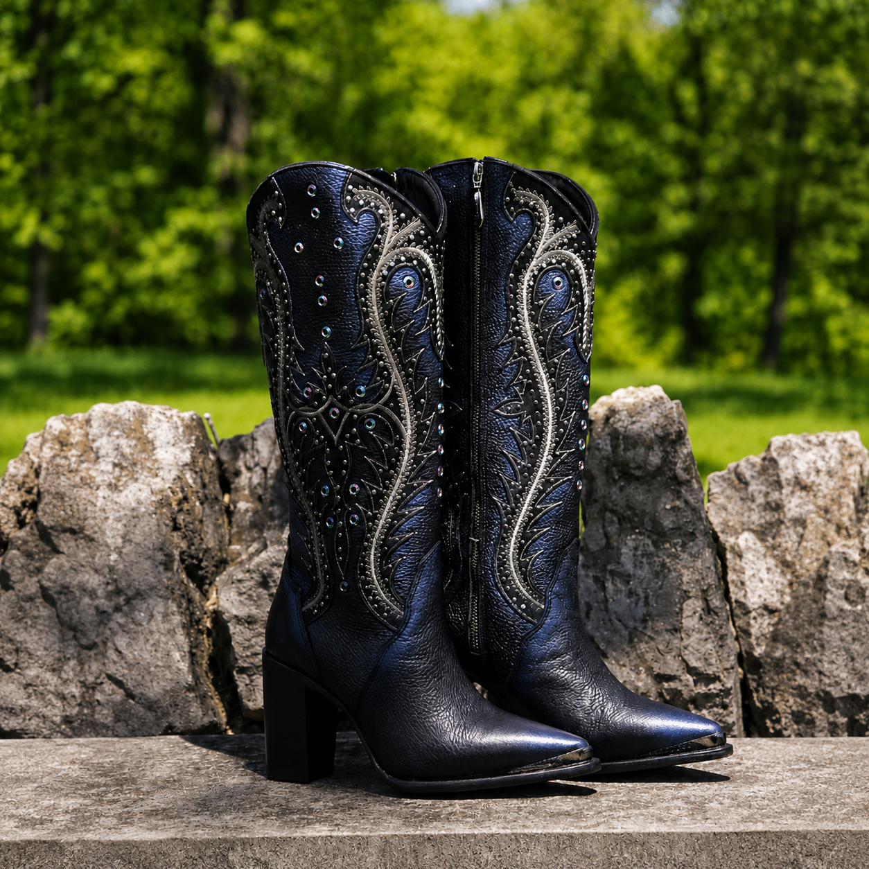 Lady Black Overlay & Embroidery & Studs Point