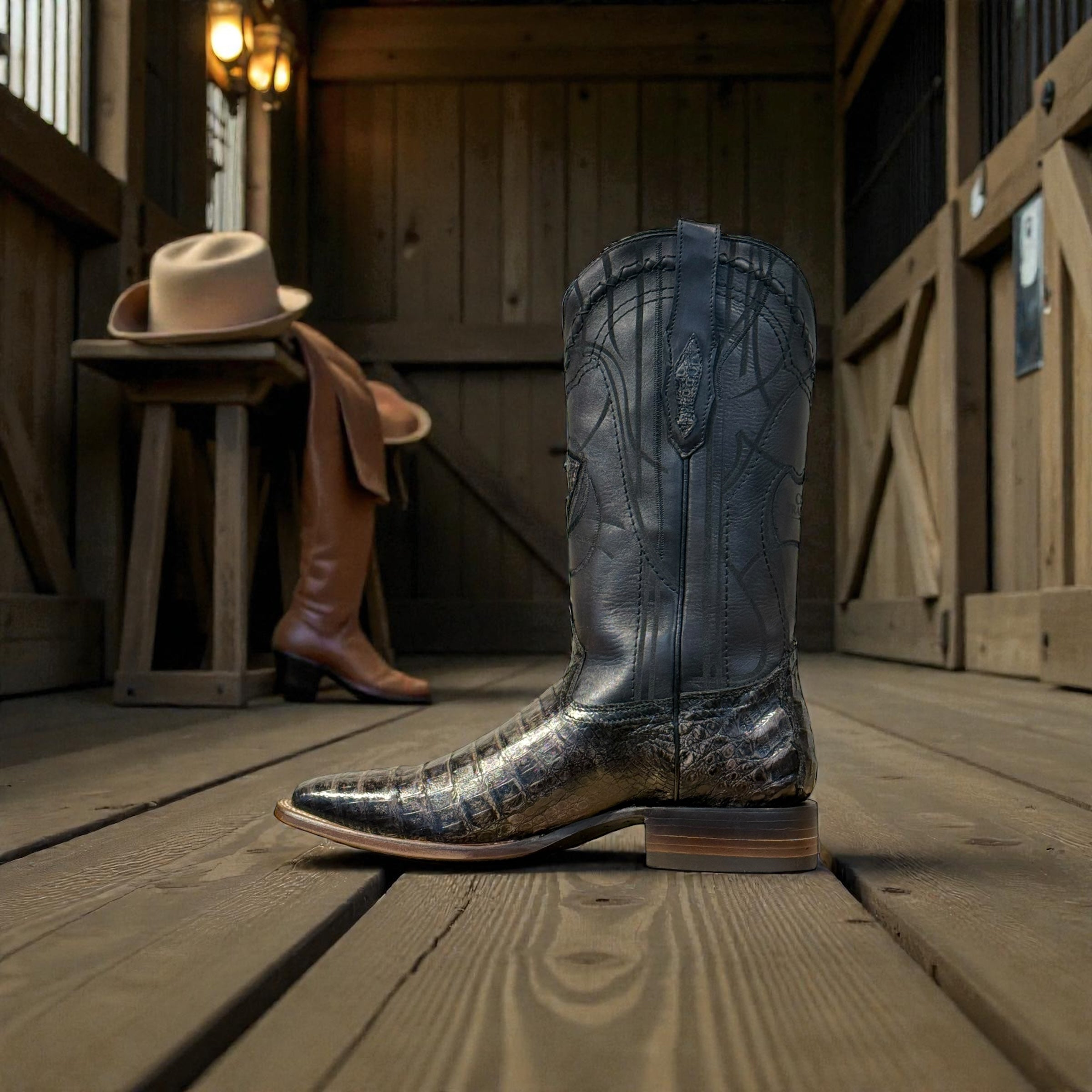 Men Atlantic Black Sand Caiman Embroidery & Laser – Wide (EE)