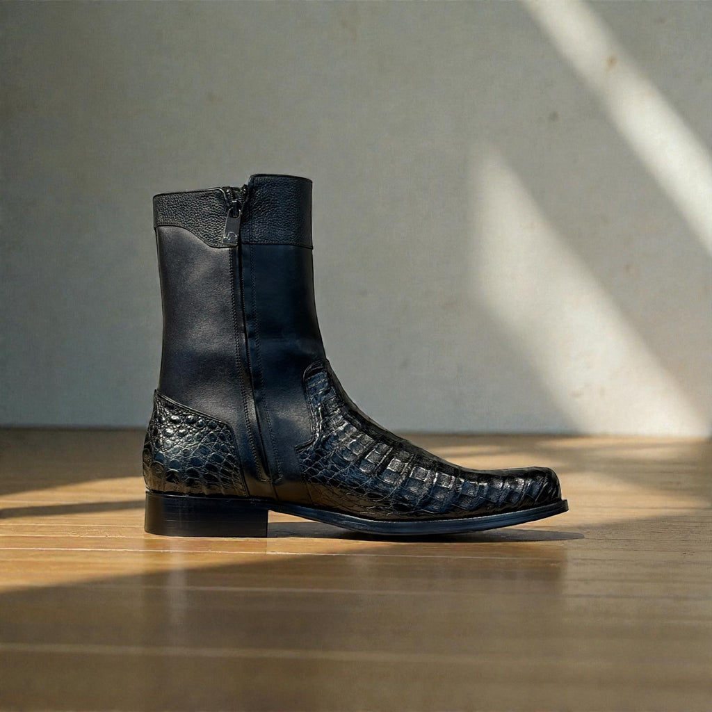 Men Boot Black Caim/ Black Cowhide – Wide (EE)