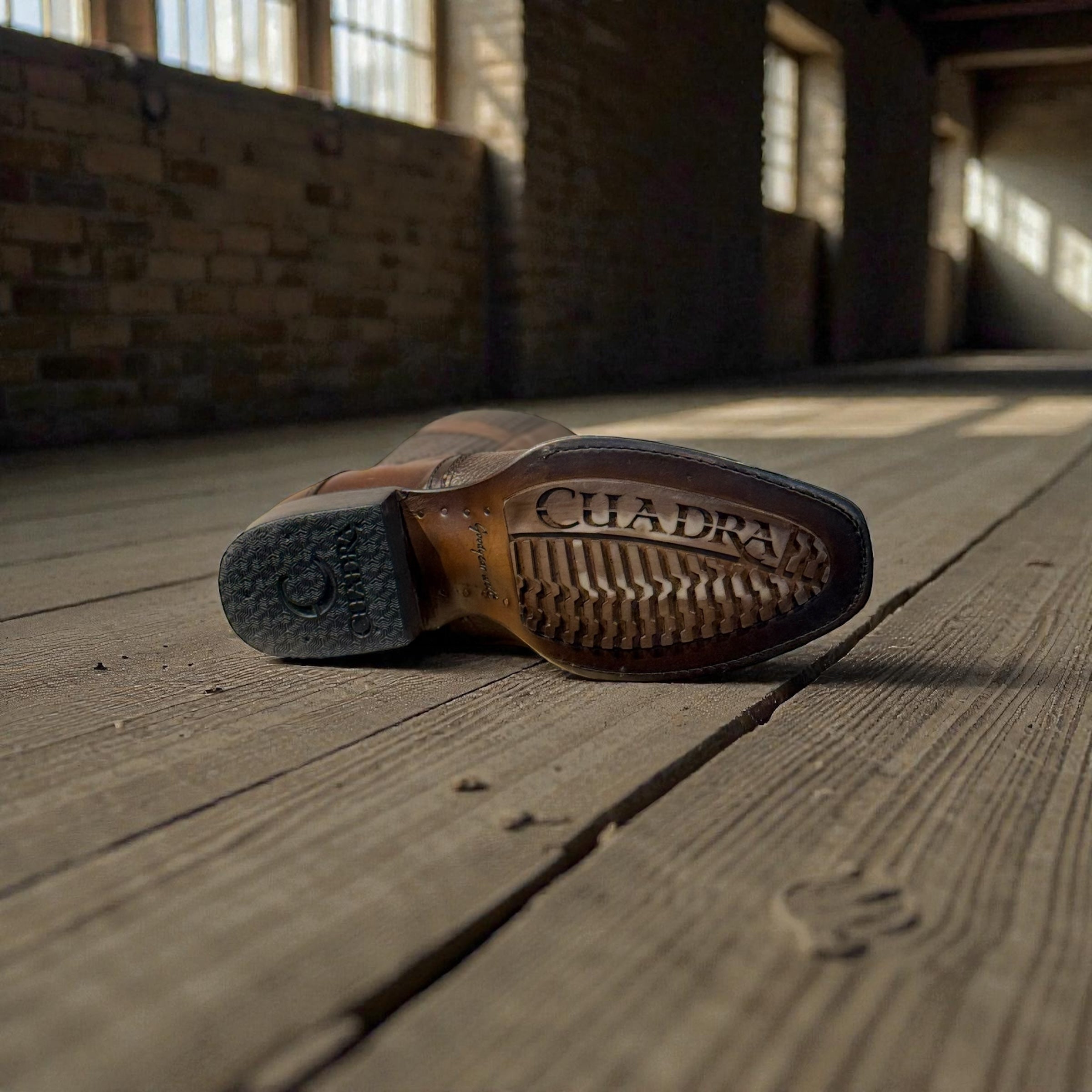 Men Moroni Chestnut Ostrich Laser & Embroidery – Wide (EE)