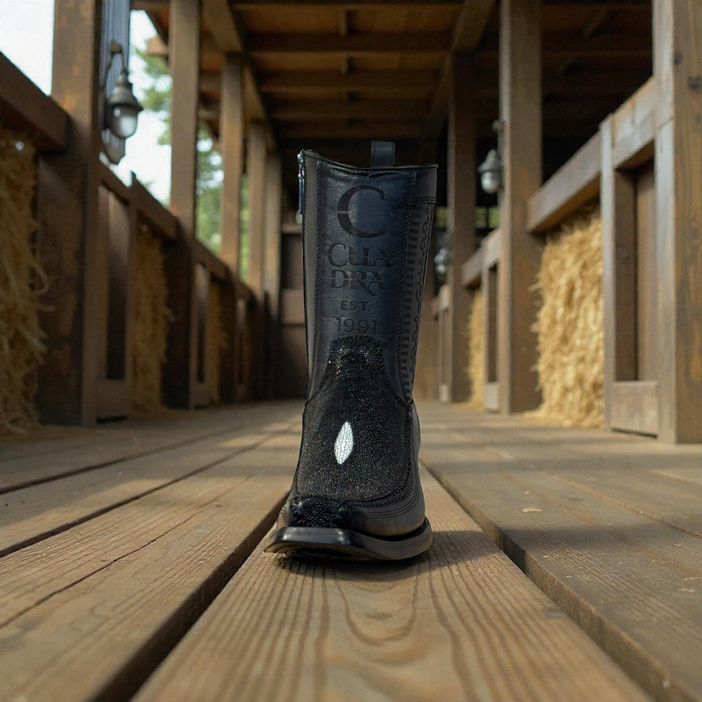 Men Black Stingray Laser & Woven Narrow Square Toe – Wide (EE)